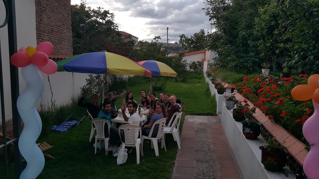 Villa Oropeza Hostel Сукре Экстерьер фото