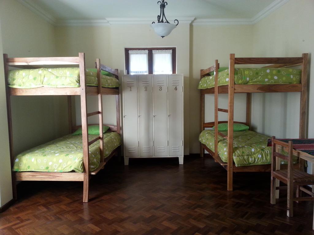 Villa Oropeza Hostel Сукре Номер фото
