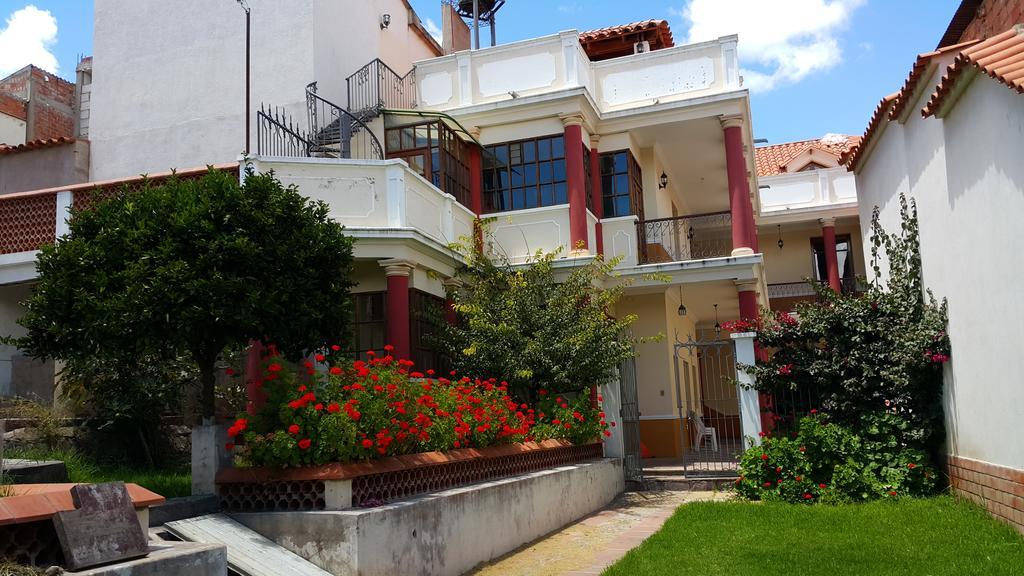 Villa Oropeza Hostel Сукре Экстерьер фото
