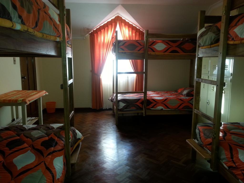 Villa Oropeza Hostel Сукре Номер фото